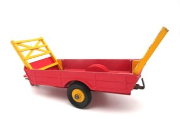 DINKY TOYS Halesowen farm trailer 320