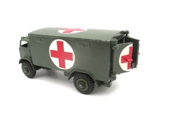 DINKY TOYS Military ambulance 626