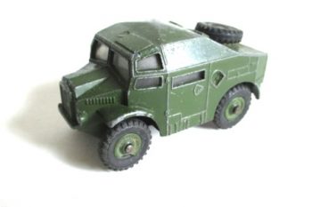 DINKY TOYS Field Artillery Tractor 688