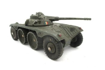DINKY TOYS Panhard EBR 80A jantes convexes