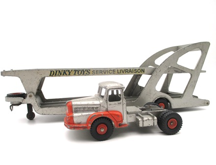 DINKY TOYS Unic porte voitures Boilot 39A